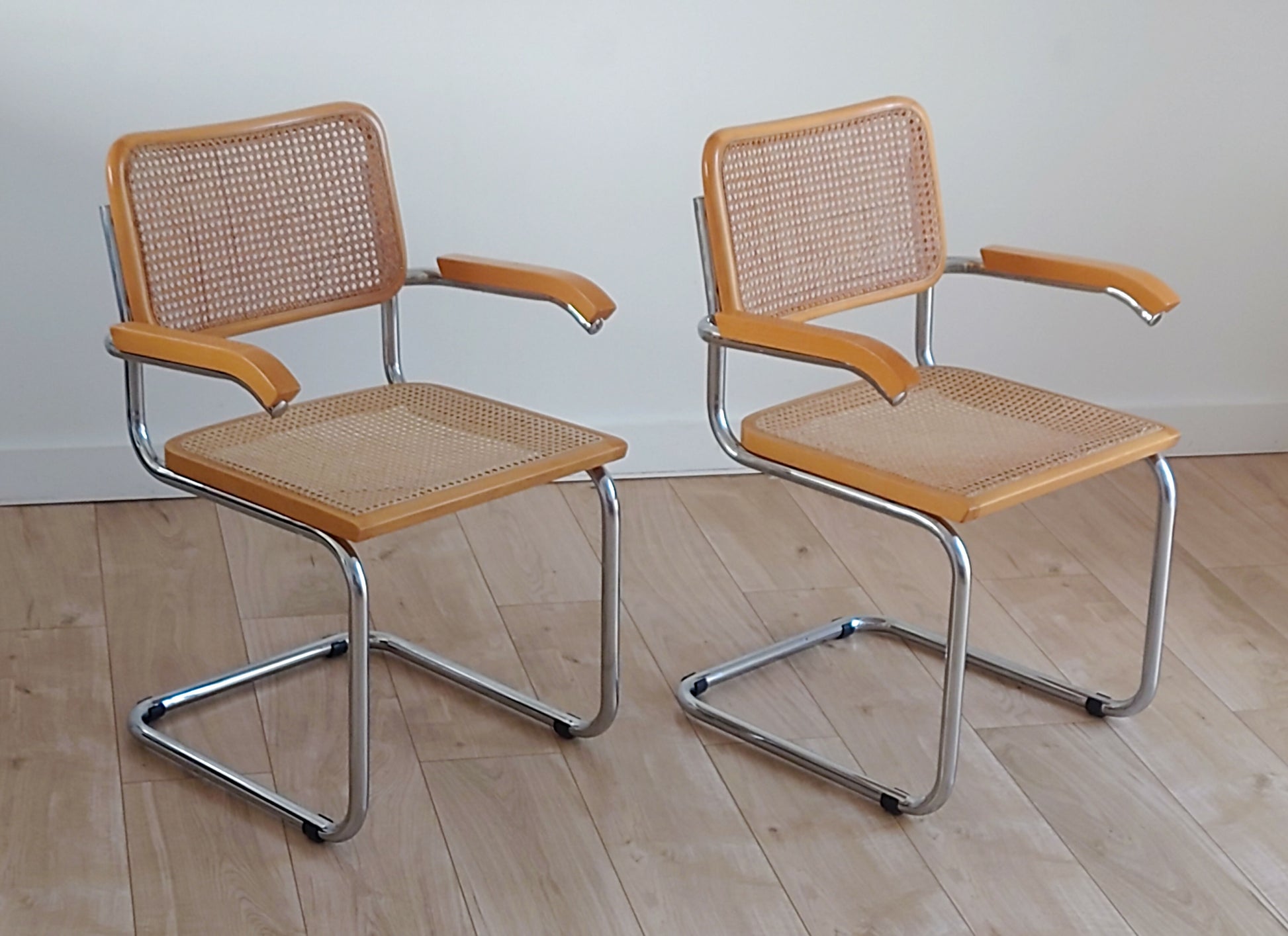 Mid century retro Italian Marcel Breuer Cesca Armchair set of