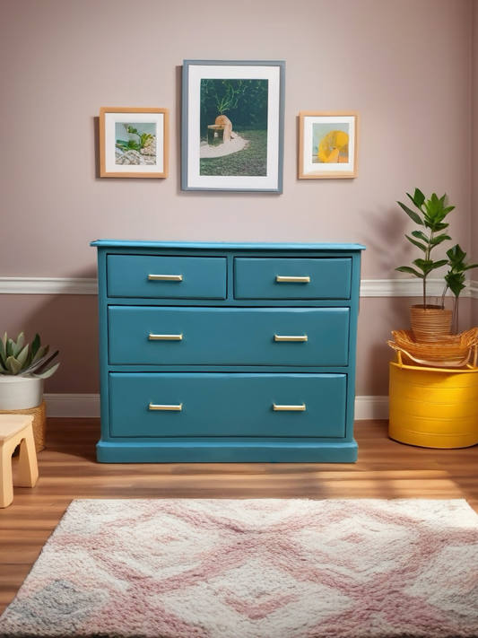 Deep Blue Serenity Chest – Golden Details for a Touch of Luxury