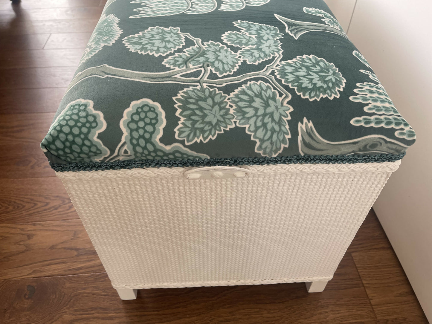 Porcelain painted switch green abstract forest vibe ottoman
