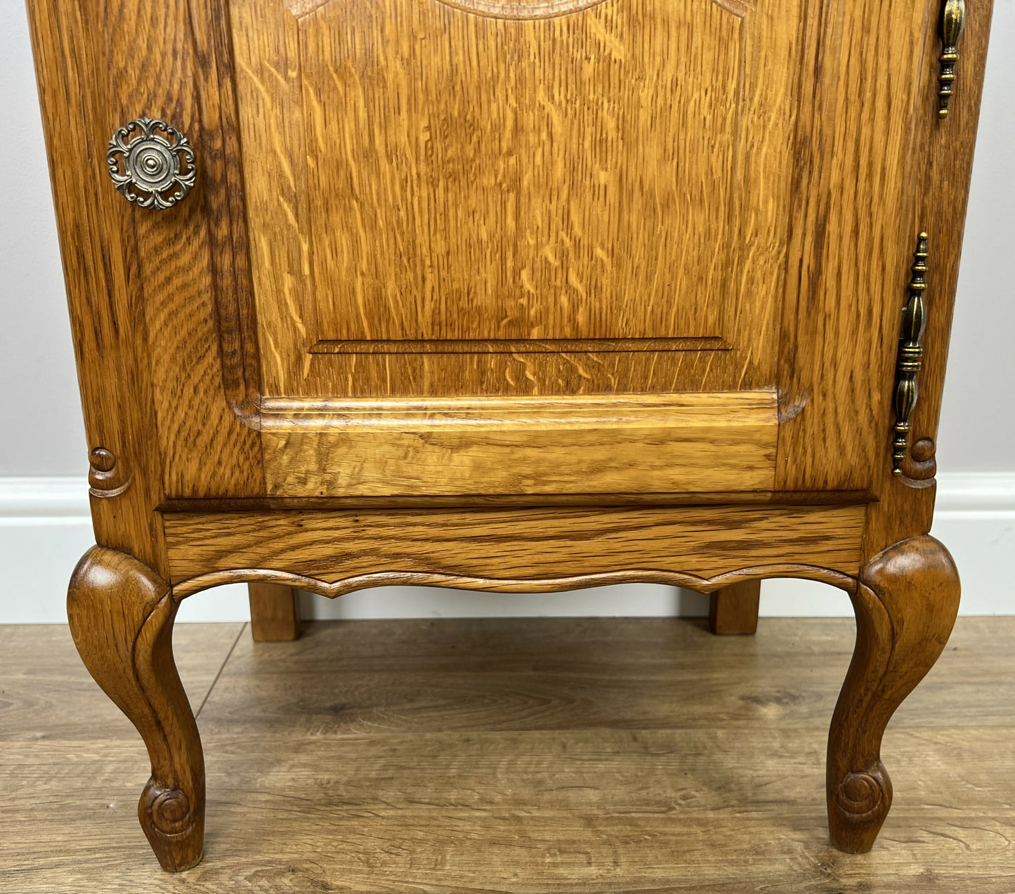 Pair of Bedside Tables Vintage French Louis Oak Nightstands Cabinets LOT 6295