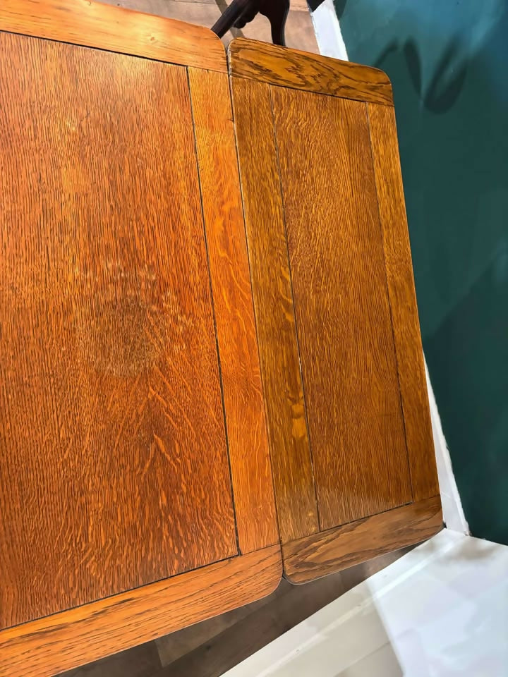 Vintage Honey Oak Draw Leaf Dining Table