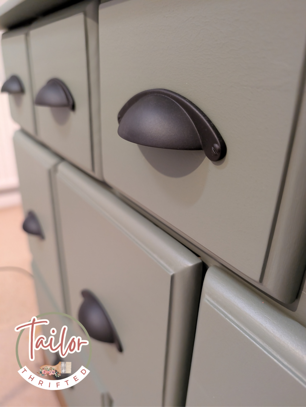 9-drawer Captain's Chest / Chest of Drawers