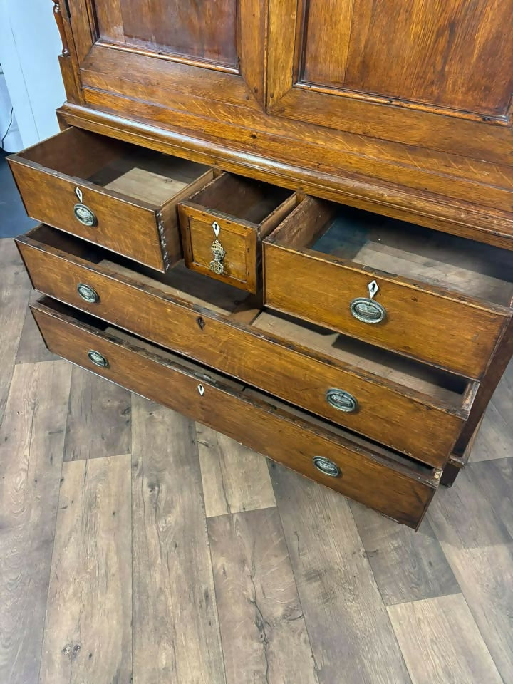 Georgian Oak Press Cupboard