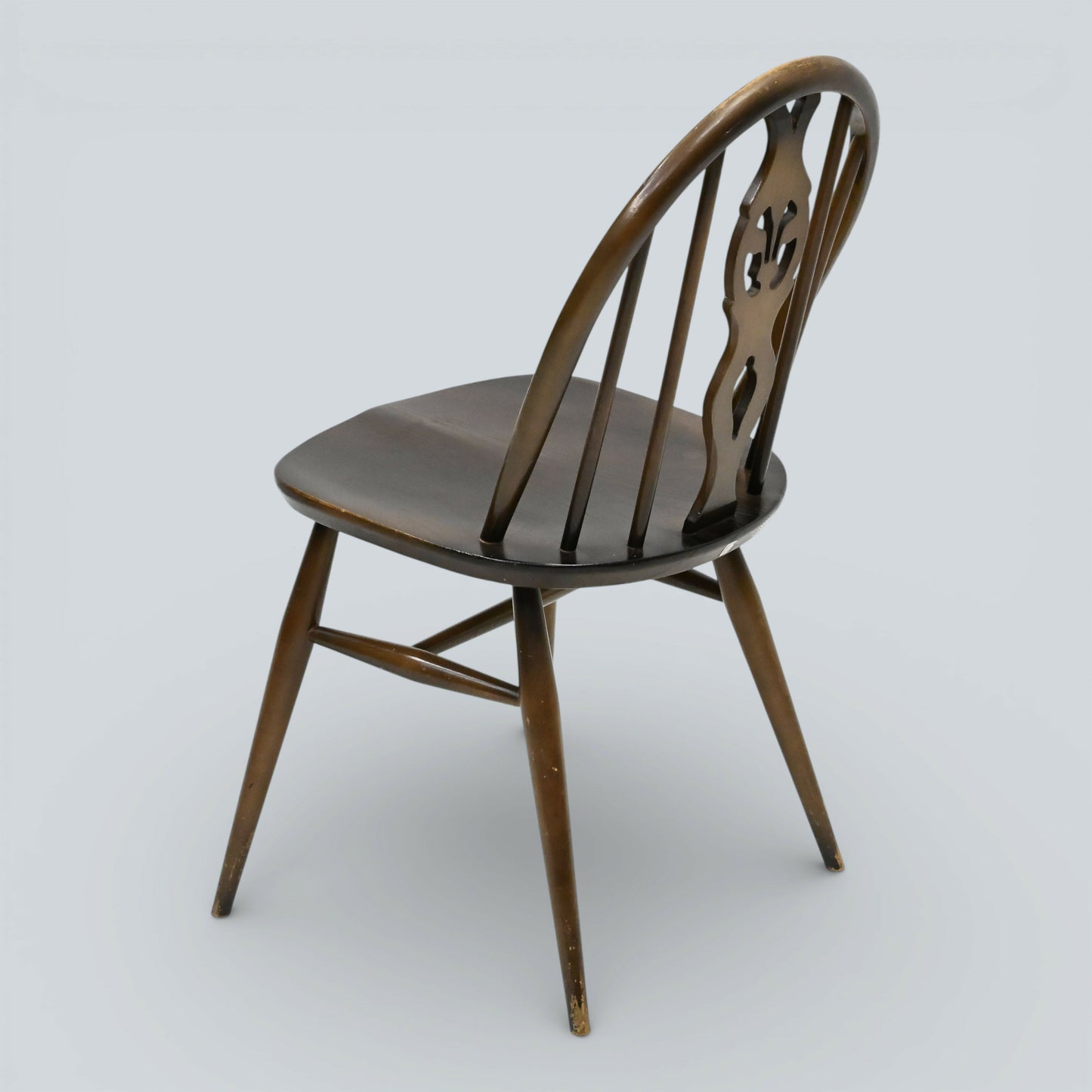 6 Ercol Windsor Bow Back Dining Chairs Fleur De Lis Carving FREE UK Delivery*