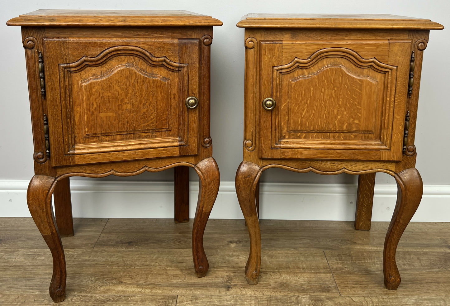 Pair of Bedside Tables Vintage French Louis Oak Nightstands Cabinets LOT 6307
