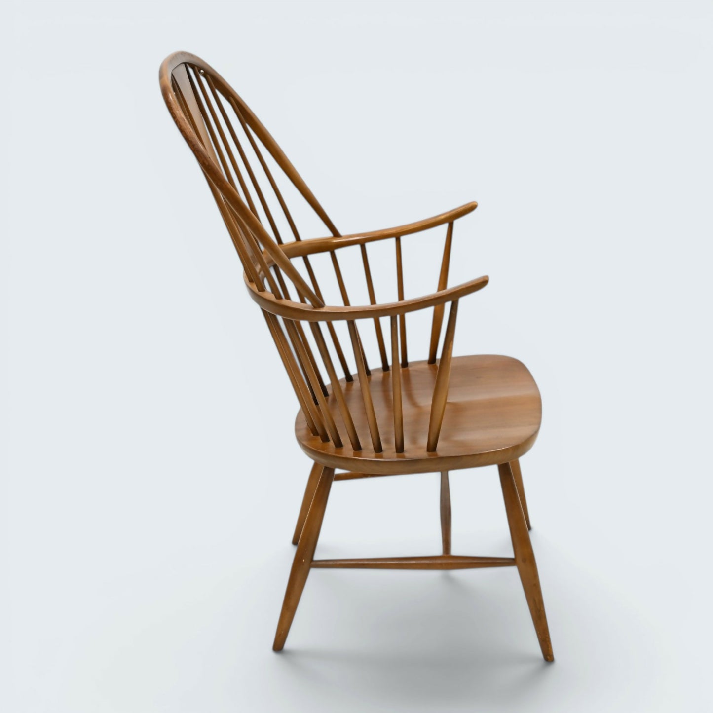 1 Ercol Chairmakers Chair Windsor Bow Back Golden Dawn Model 472 FREE Delivery