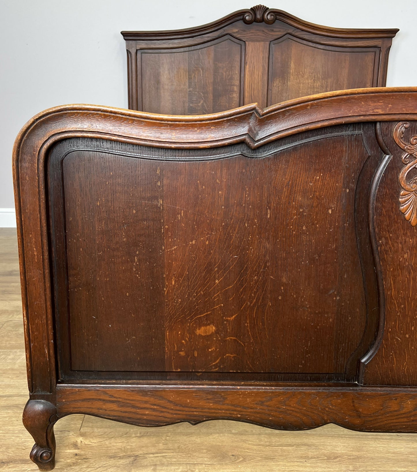 Bed Vintage French Louis XVI Oak Double Bed Frame Carved Headboard LOT 6378