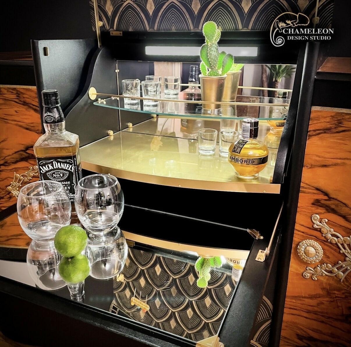 Louis Art Deco Drinks Cabinet Cocktail bar