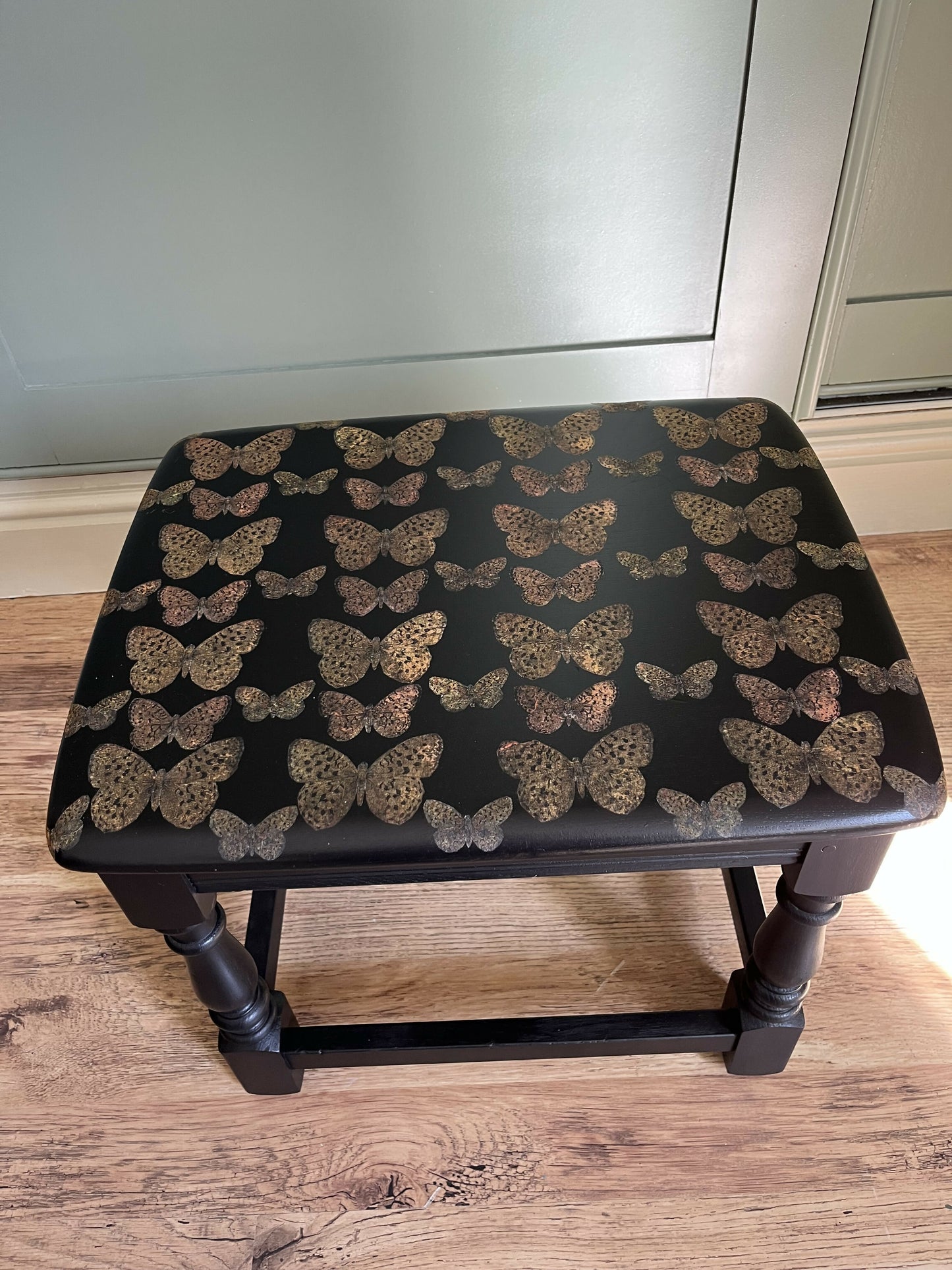 Ercol Table With Decoupage
