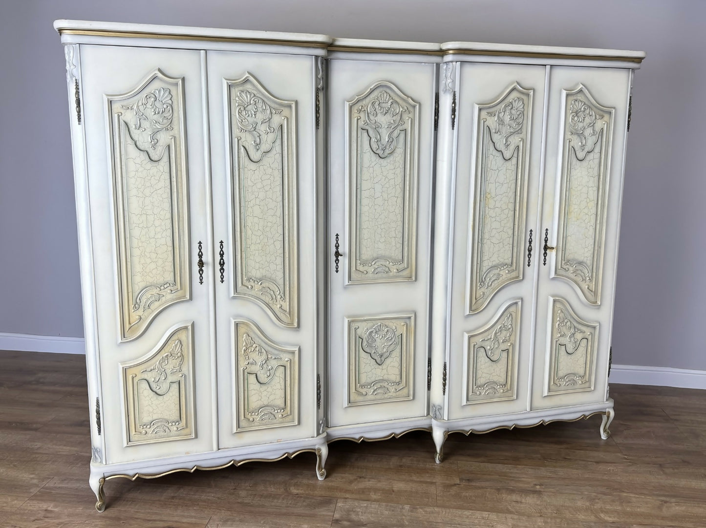 Wardrobe Vintage French Shabby Chic Five Door Carved Armoire Cabinet LOT 6121