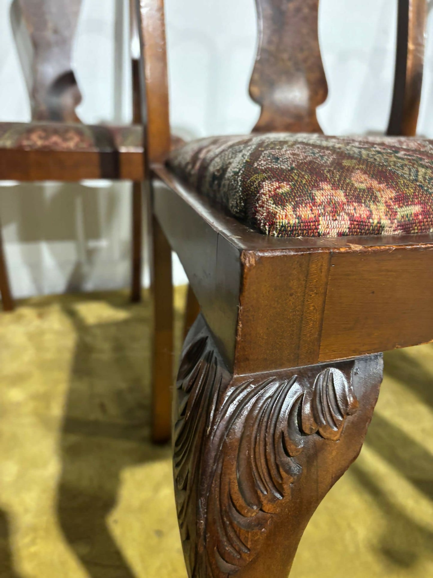 Vintage Burr Walnut Veneered Set Of Five Dining Chairs4