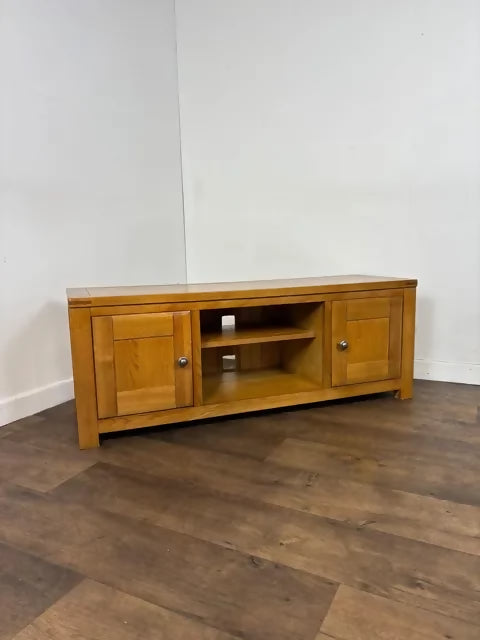 Contemporary Light Oak Flat TV Cabinet / Media Unit