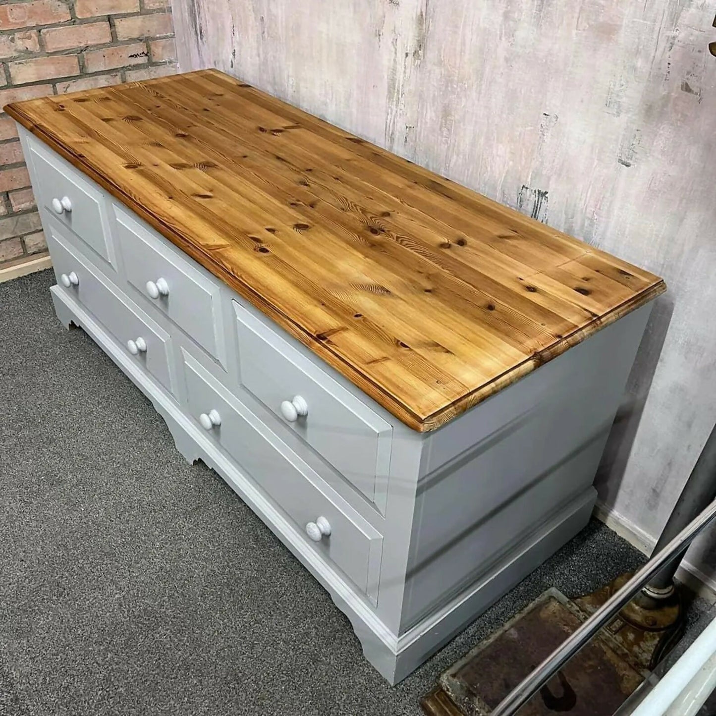 Modern Painted Long Pine Sideboard 5 Drawers Pale Grey Sanded Top Knob Handles