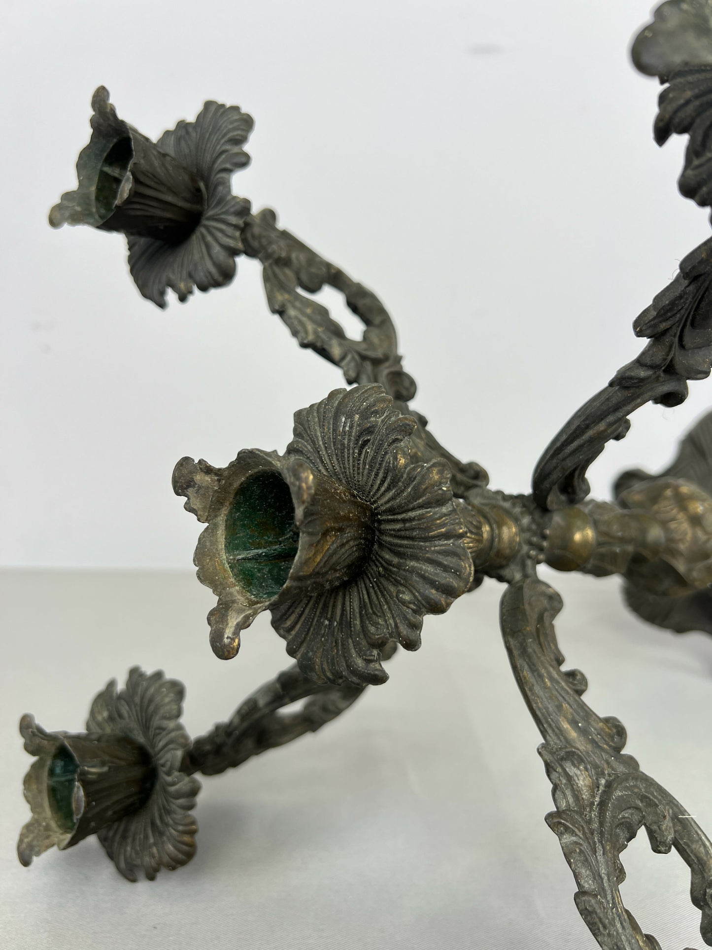 Candelabra Vintage French Style Metal Five Arm Ornate Candle Holder LOT 6424
