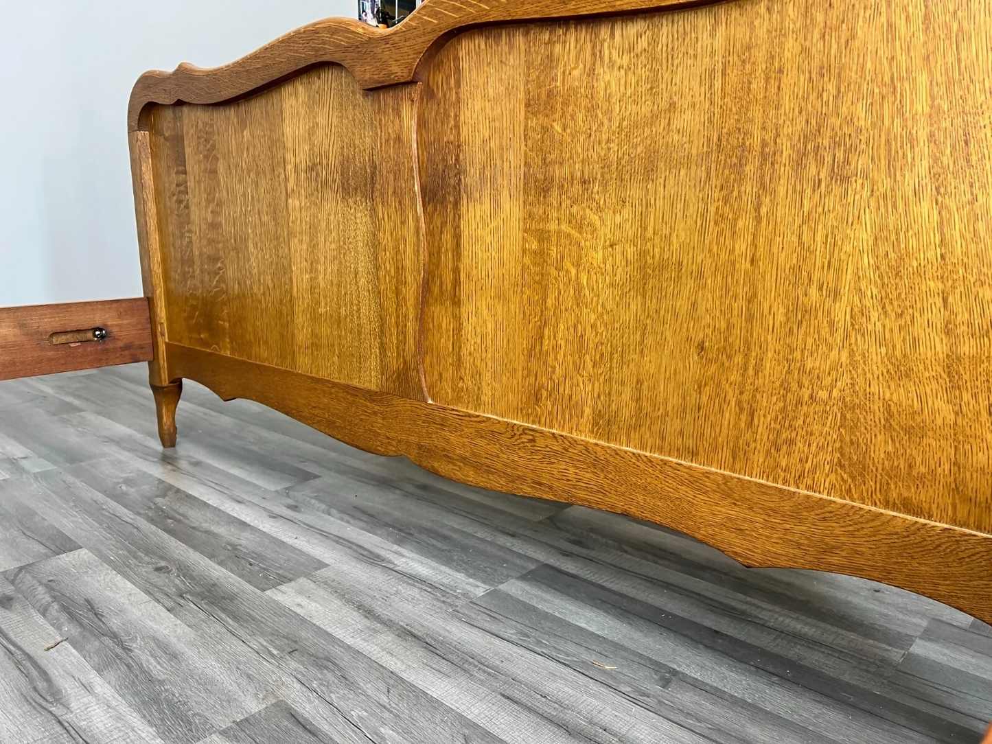 Bed Vintage French Louis XVI Double Bed Frame Oak Carved Headboard LOT 3659