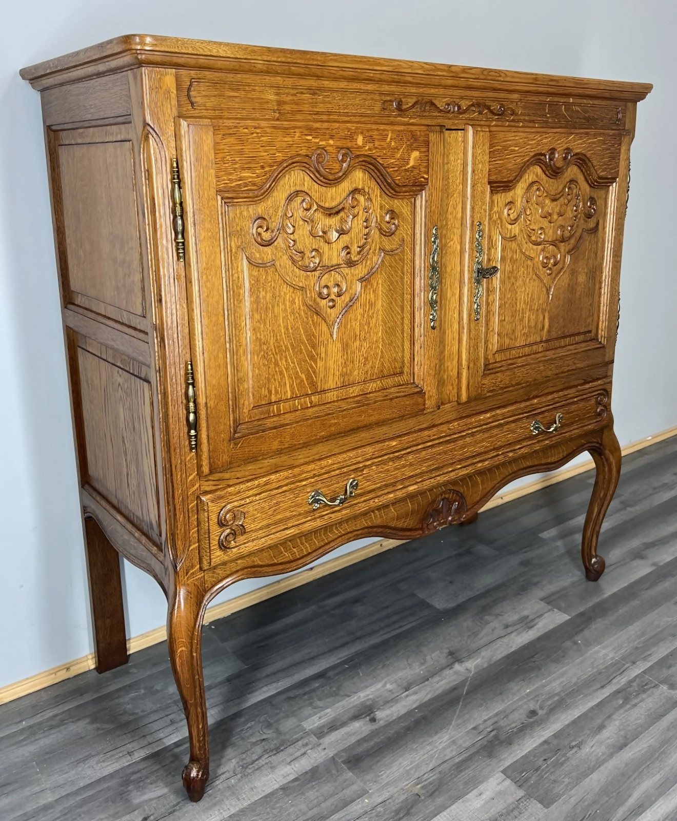 Cabinet Vintage French Louis XVI Style Oak Cupboard Carved Sideboard LOT 4017