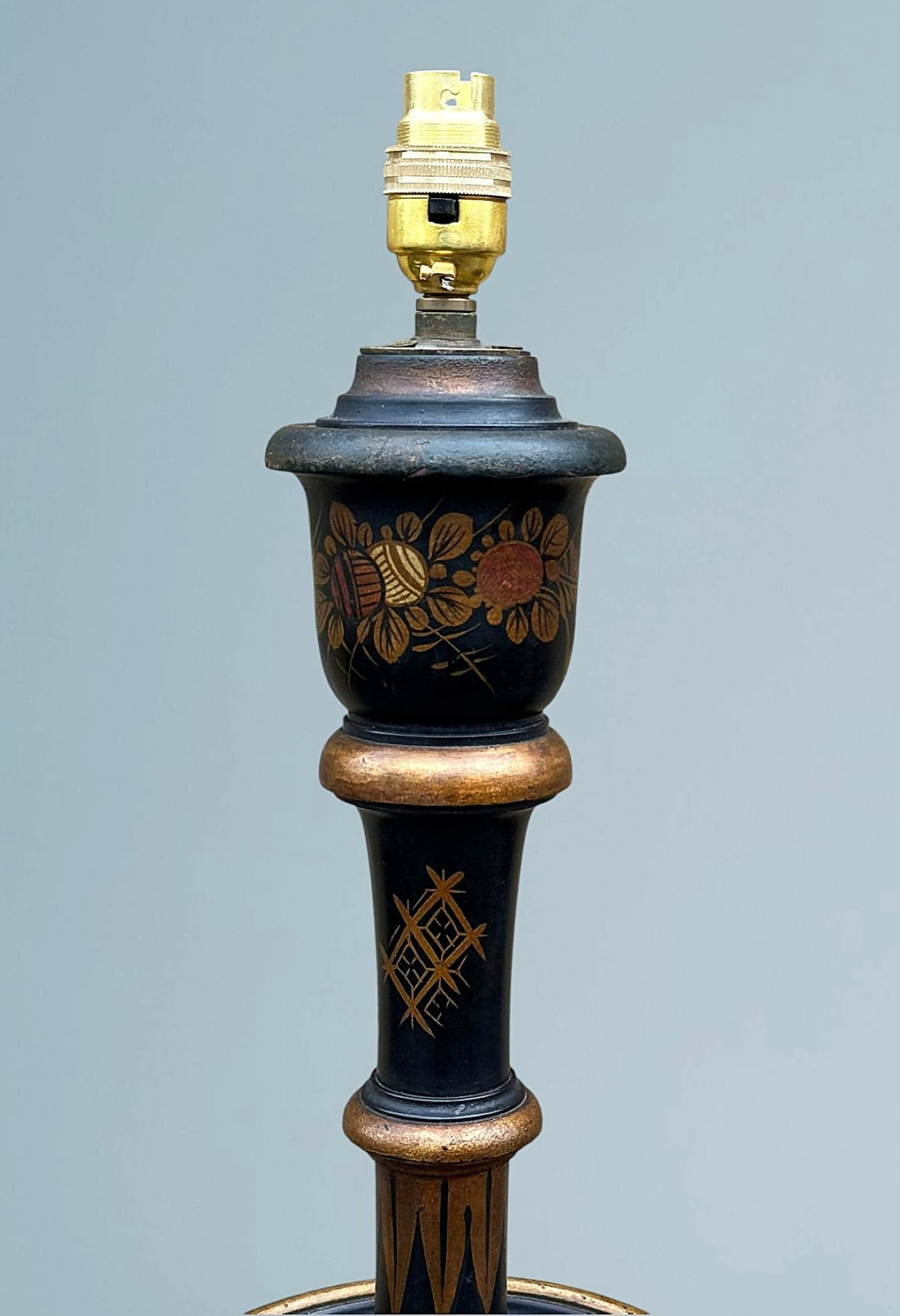 Lacquered Chinoiserie Standard Lamp