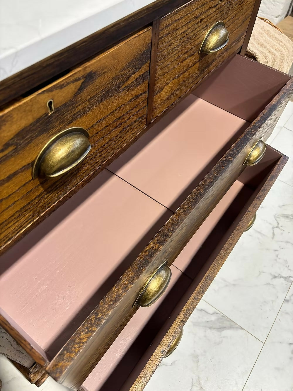 Traditional Bathroom Vintage Vanity Unit