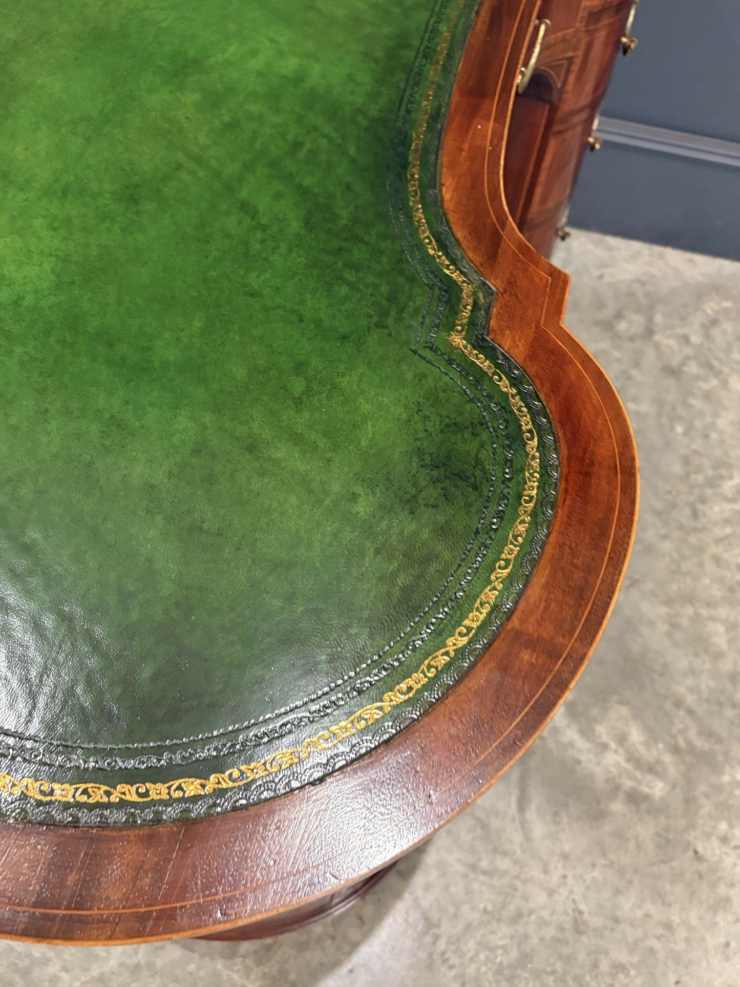 Edwardian Mahogany Vintage Kidney Shaped Desk