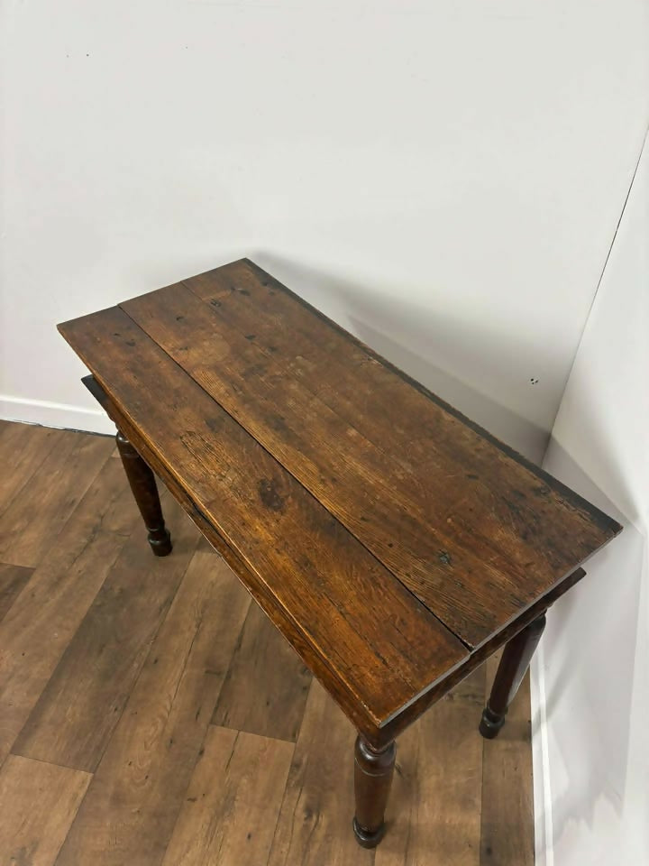 Antique Rustic Oak Side Table – Lift-Up Lid, Unique Construction