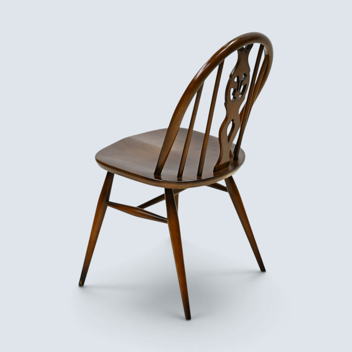 4 Ercol Windsor Dining Chairs Fleur-De-Lyes Traditional Finish FREE UK Delivery*