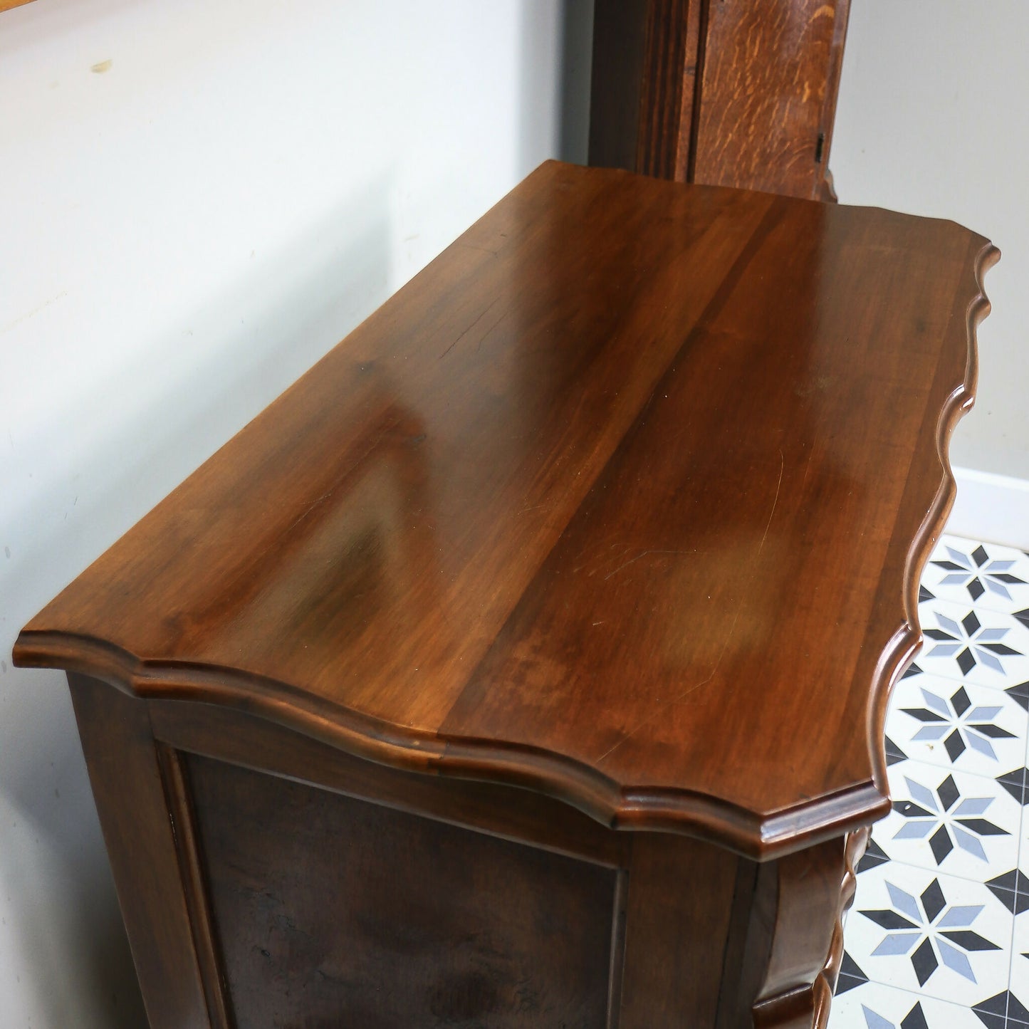 Serpentine Chest of Drawers Dutch Colonial Style South African Stinkwood Chest.