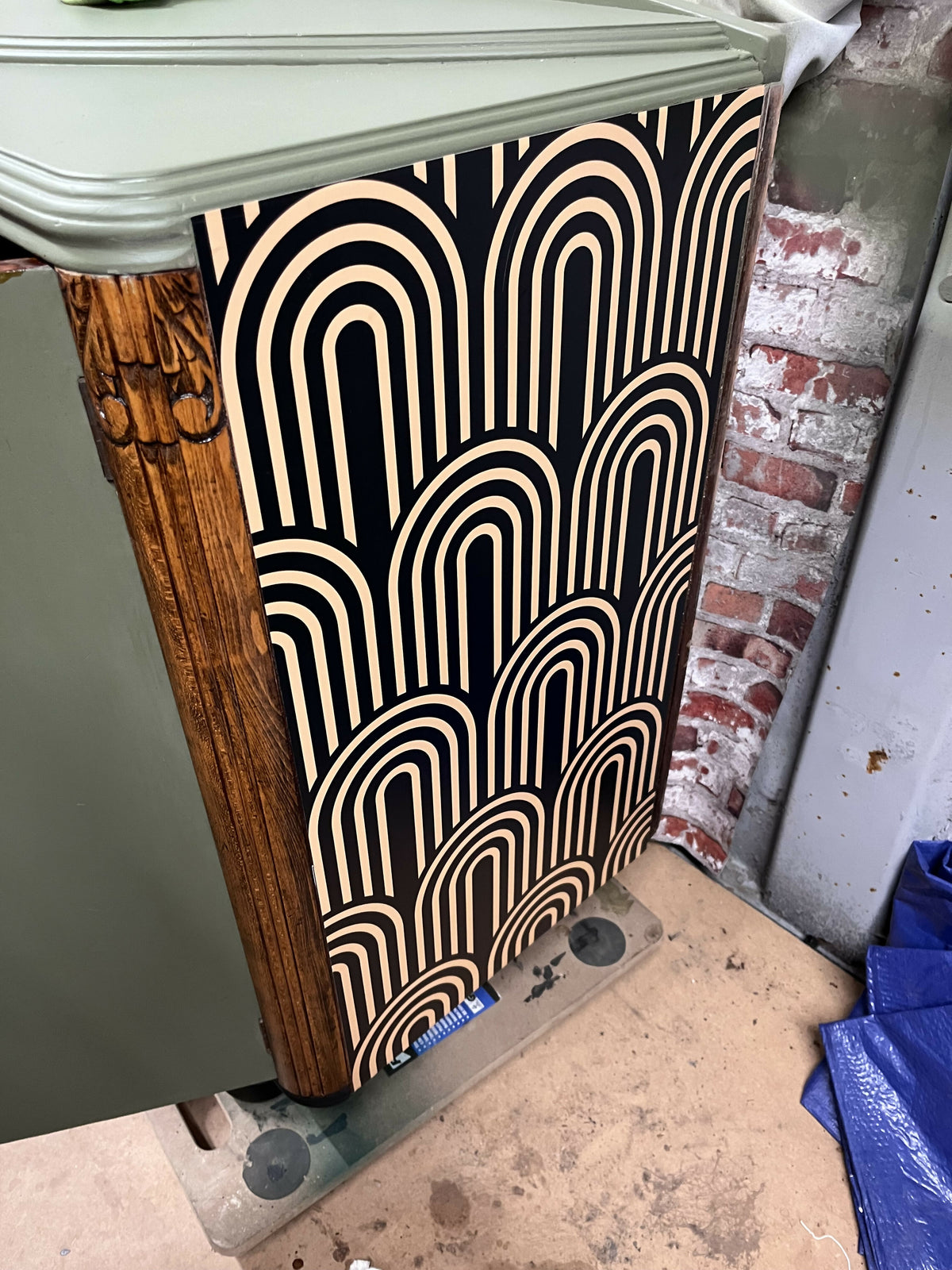 Art deco cocktail cabinet