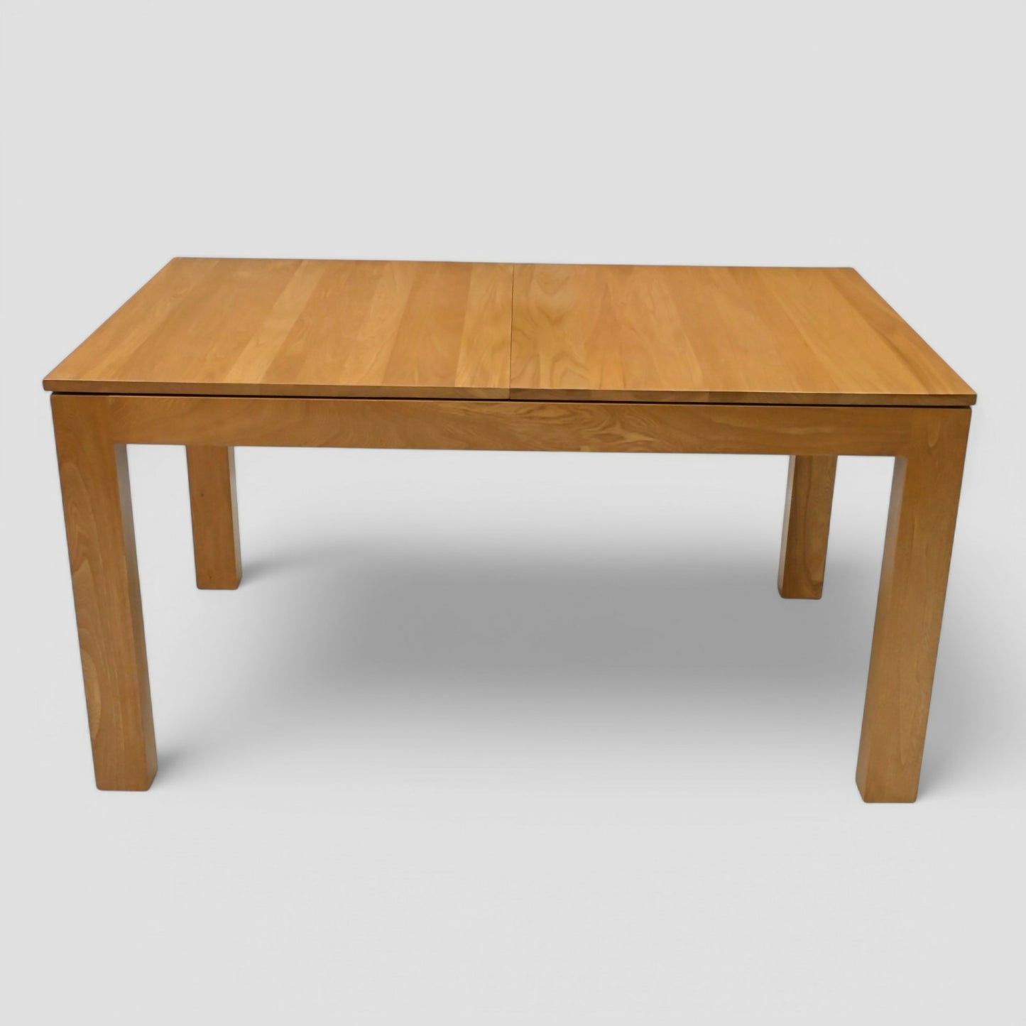 Ercol Latitude Extending Dining Table Ercols Light Finish FREE UK Delivery*. SBR10168/0603E