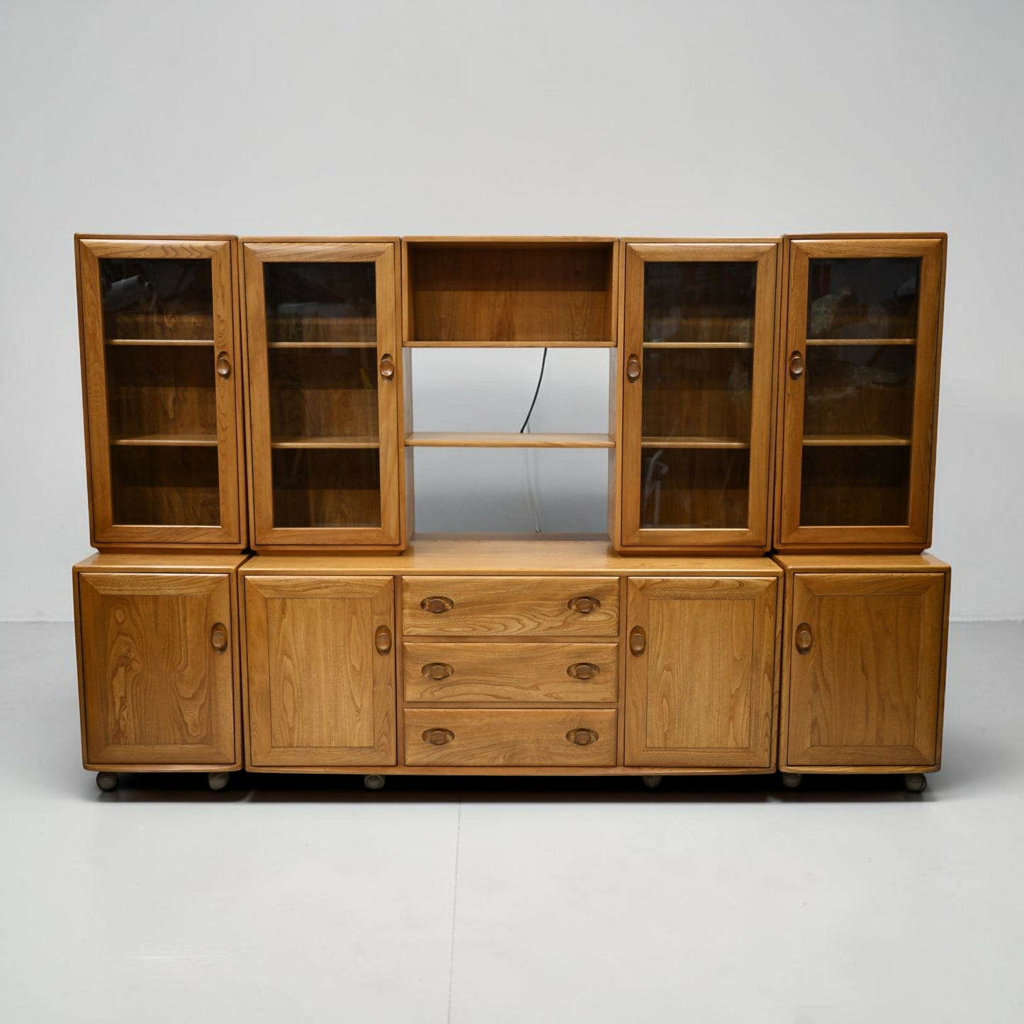 Large Ercol Windsor Sideboard Display Cabinets Light Finish FREE UK Delivery*