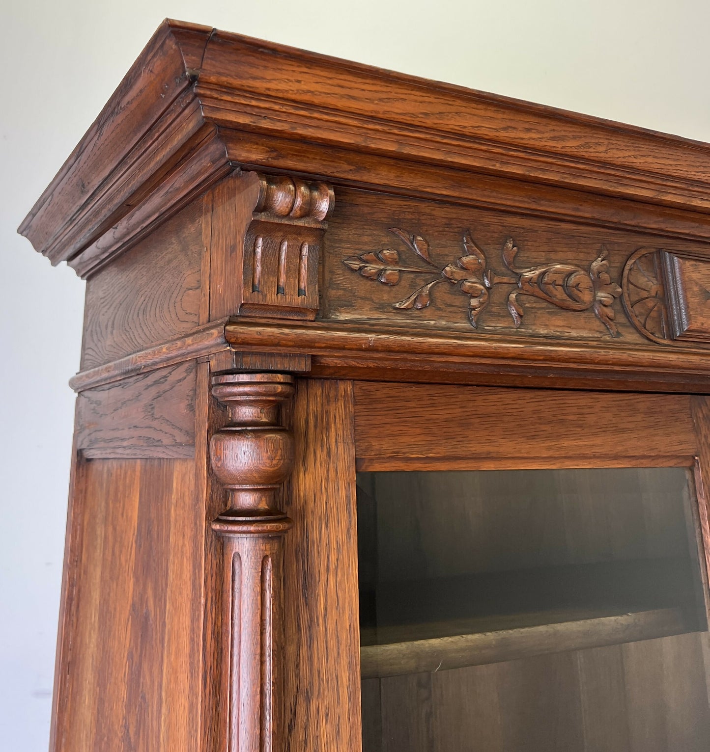 Bookcase Antique French Style Glazed Display Cabinet Oak Sideboard LOT 6462