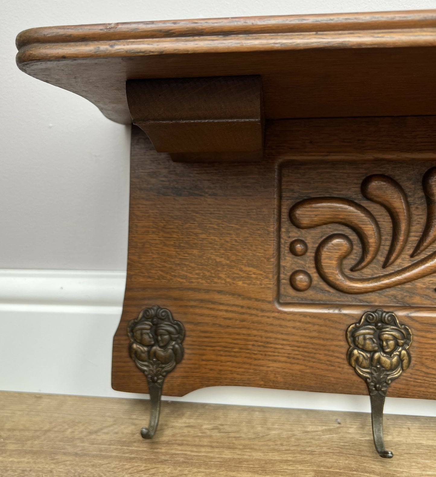 Coat Rack Vintage French Oak Wall Mounted 5 Hooks Carved Rack Hanger LOT 6302
