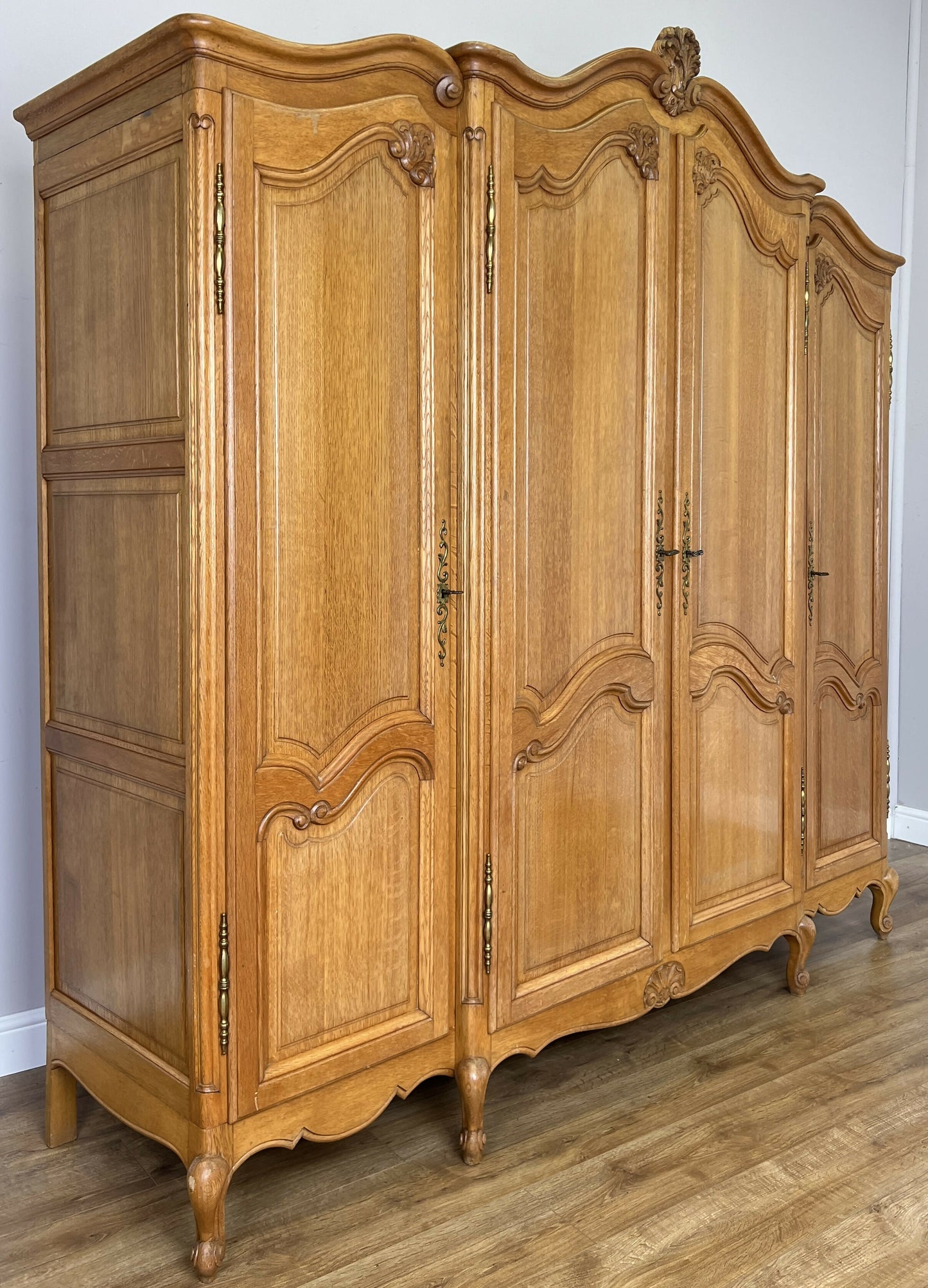 Wardrobe Vintage French Louis XVI Style Oak Four Door Carved Armoire LOT 6385
