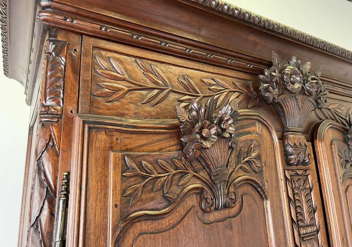 Wardrobe Antique French Style Walnut Two Door Carved Armoire LOT 6499