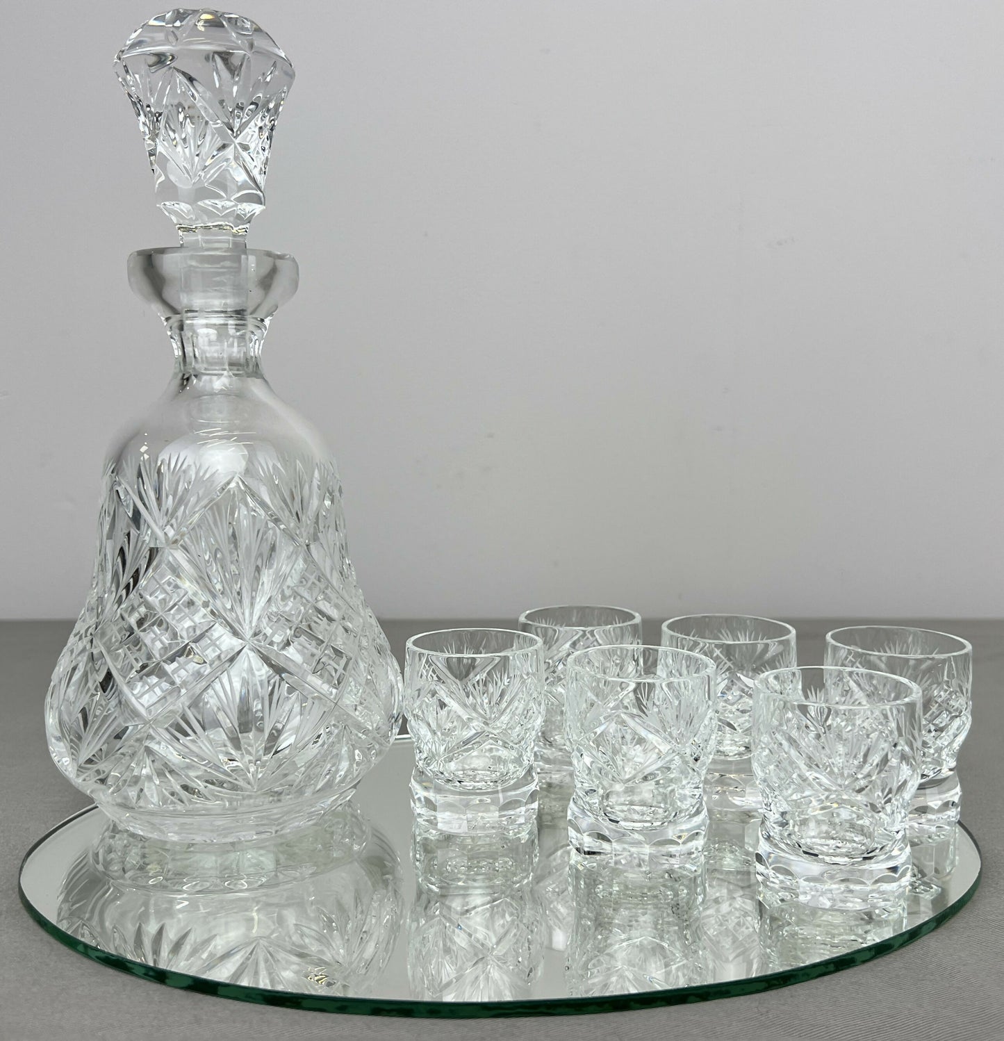 Carafe Set Vintage Style Crystal Cut 6 Shot Glasses and Tray LOT 6436