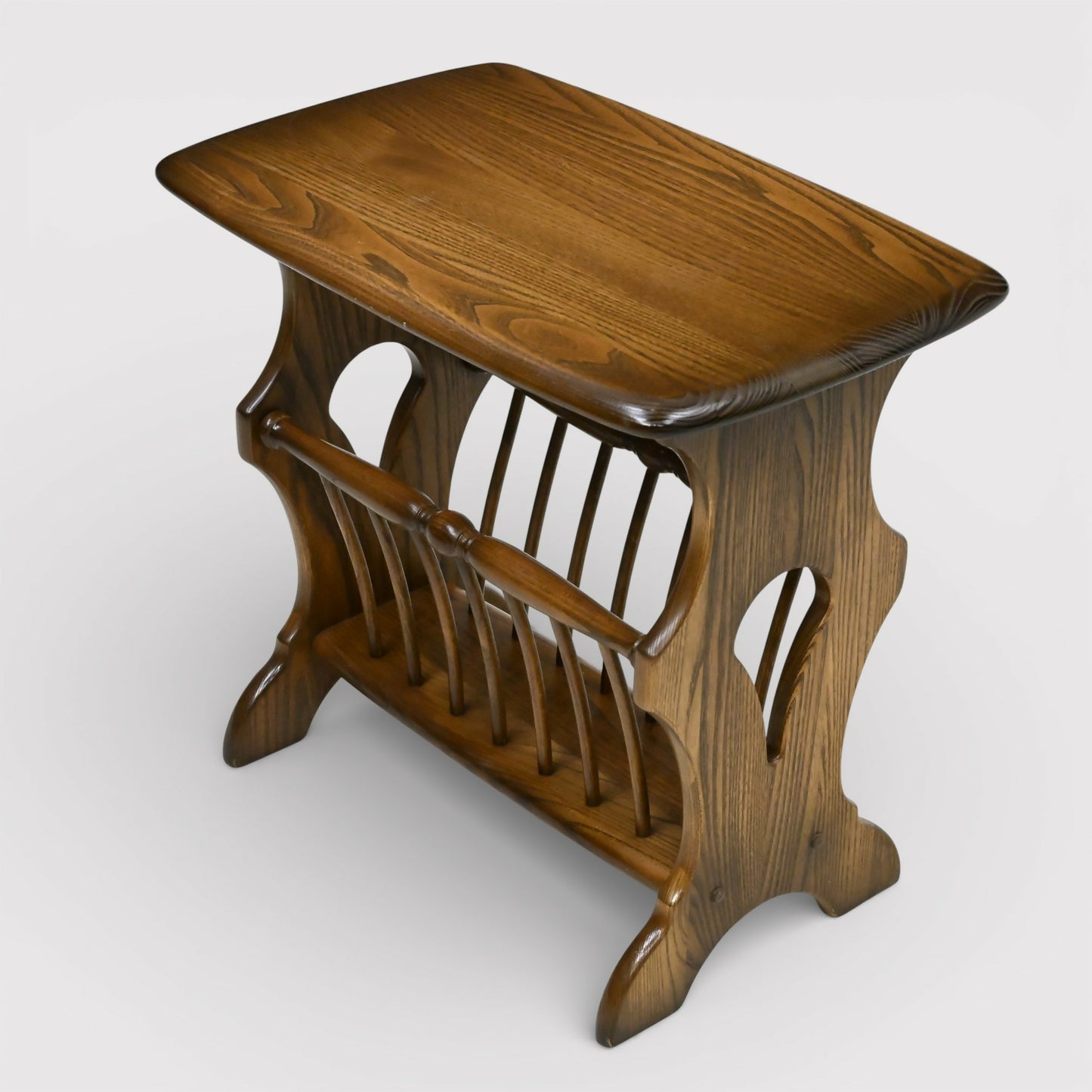 Ercol Magazine Table Ercol's Golden Dawn Finish Model 974 FREE UK Delivery. SBR11109/2810E