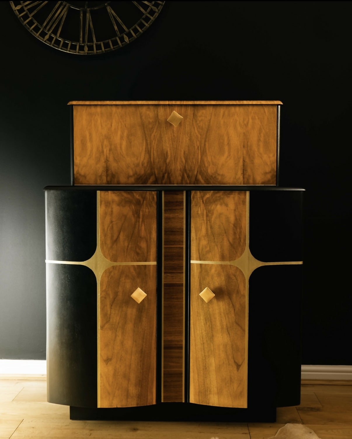 Asteria Cocktail Cabinet/ Drinks Cabinet Art Deco cocktail bar