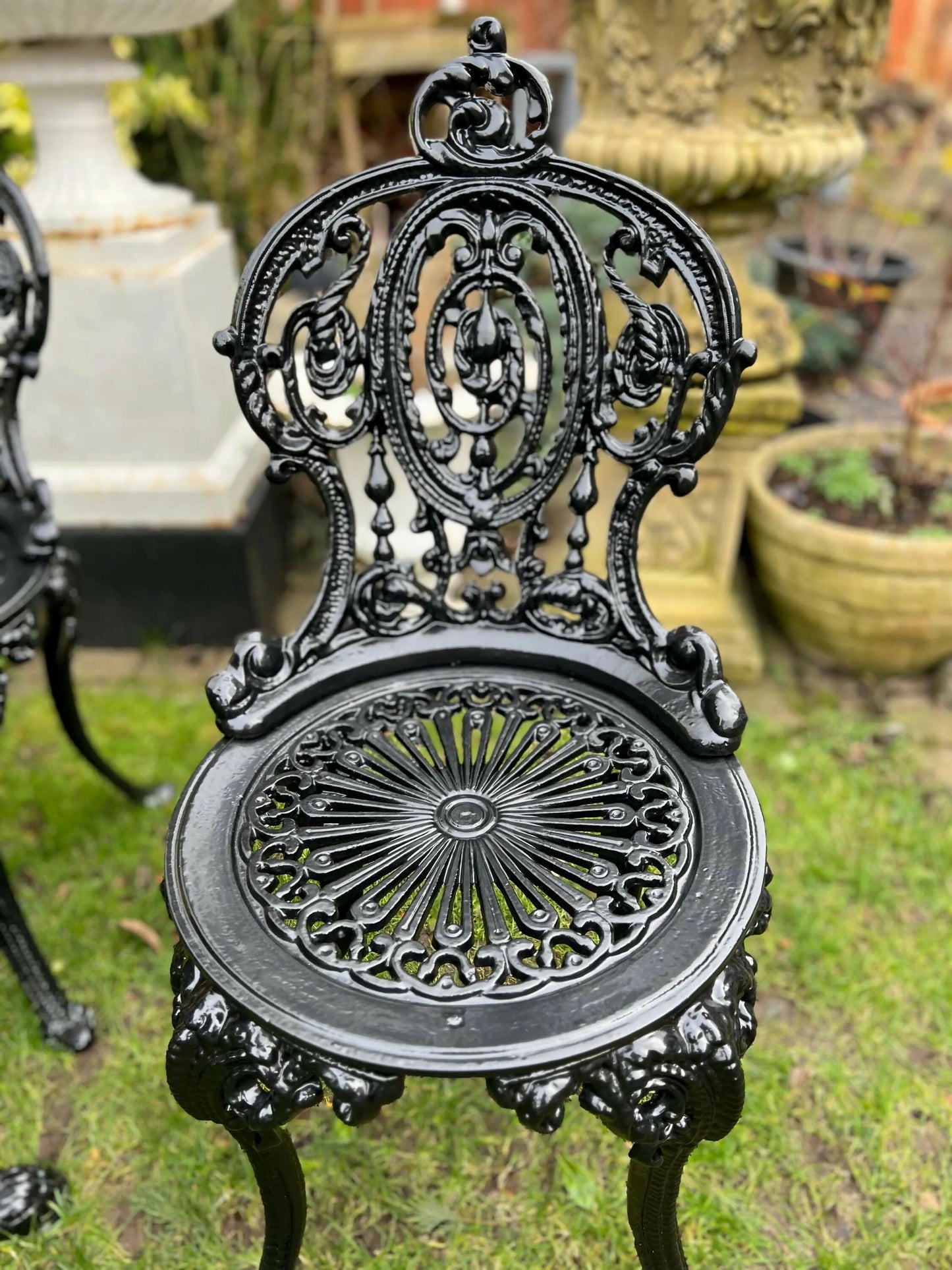 Heavy Cast Iron Britannia Patio Set