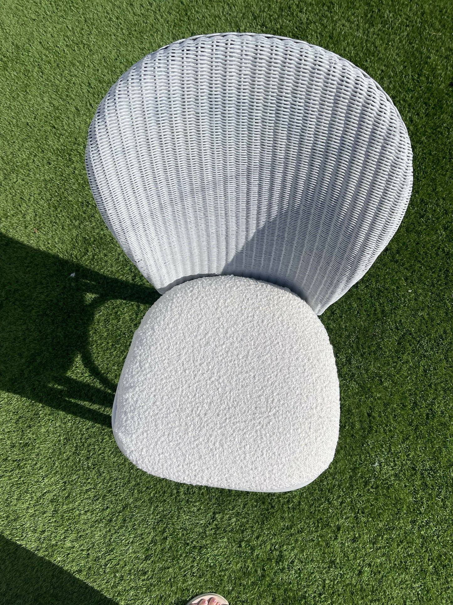 Lloyd loom early 21st century dining or accent chair. Off white with choice of fabric