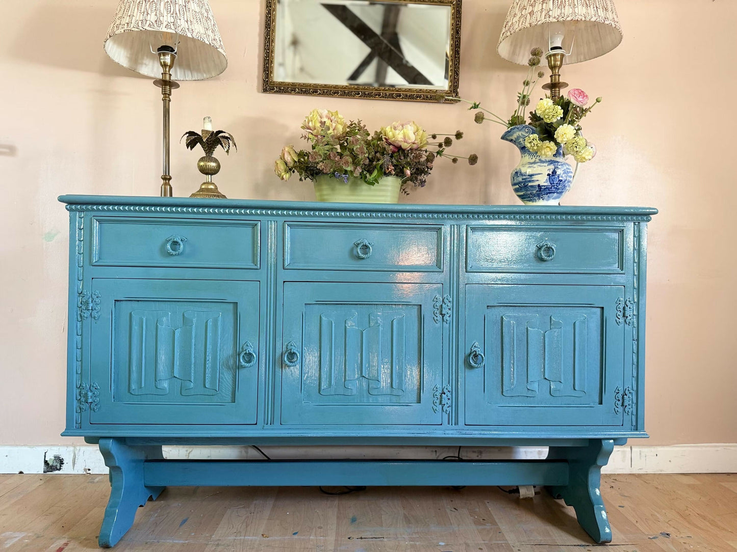 Vintage Blue Sideboard/lacquered cabinet