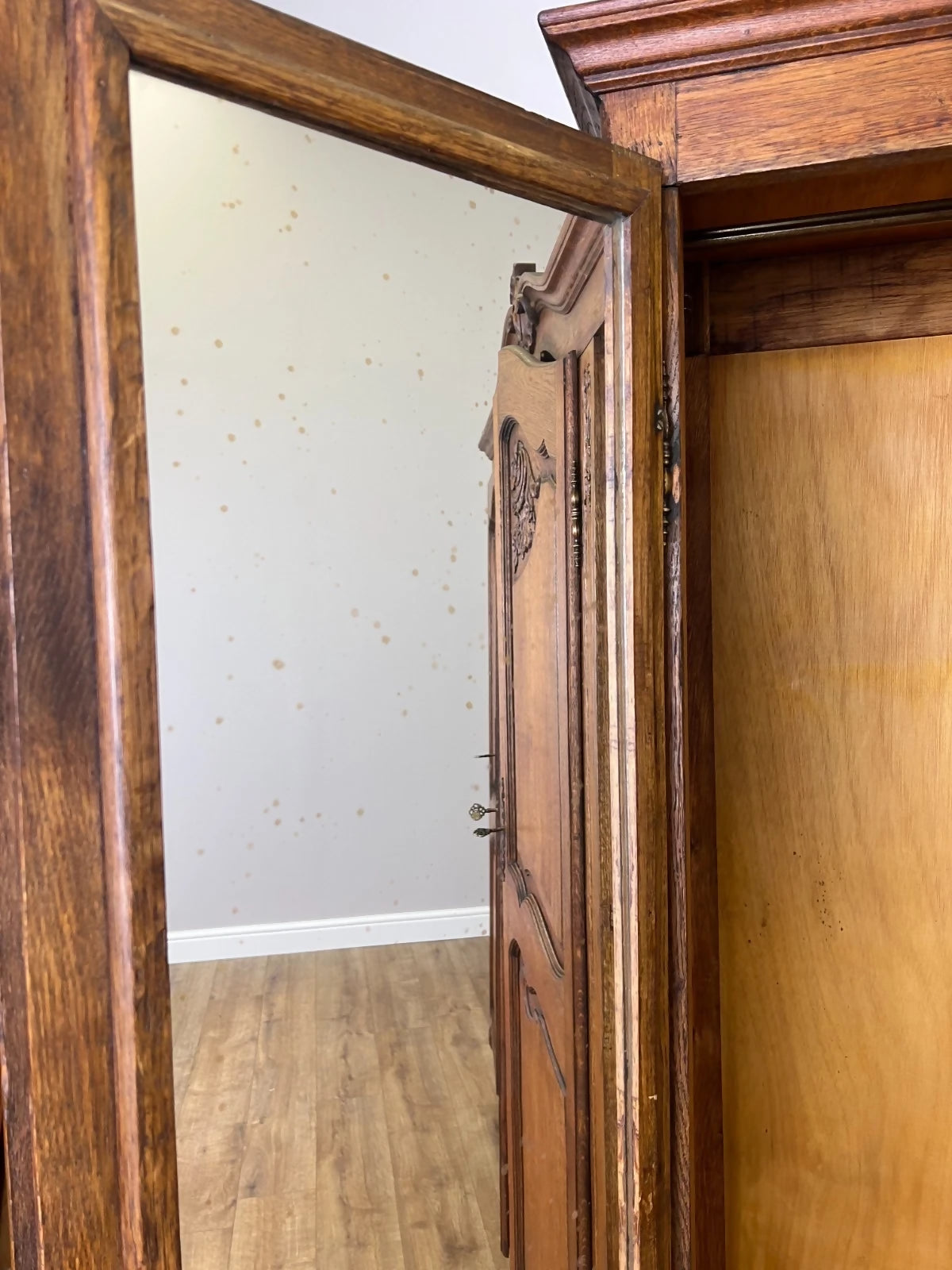 Wardrobe Vintage French Louis XVI Style Oak Four Door Mirrored Armoire LOT 4901