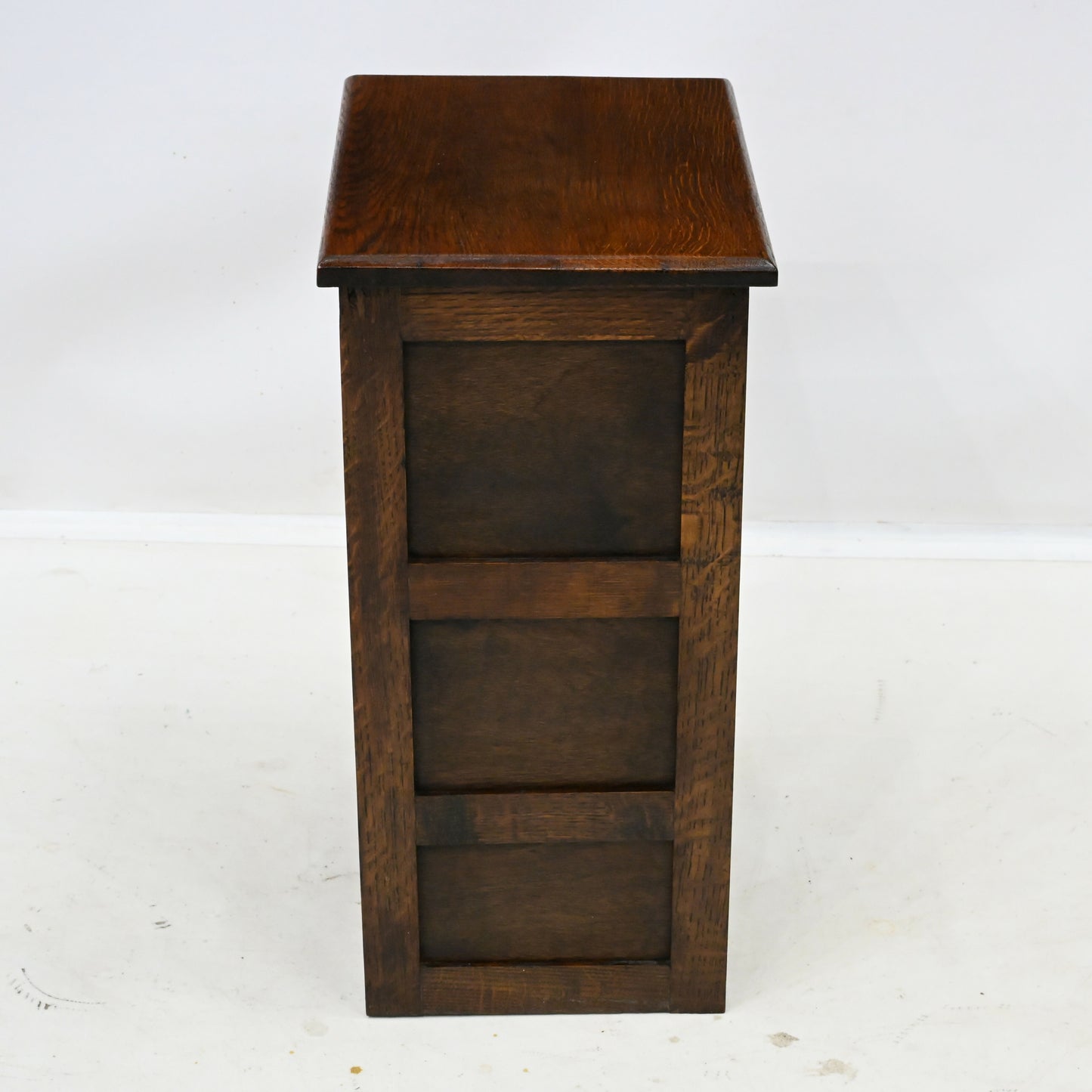 Vintage Oak bedside Cabinet 2 Shelves 62cm Tall Painted Inside FREE UK Delivery*. SBR11097/2710E