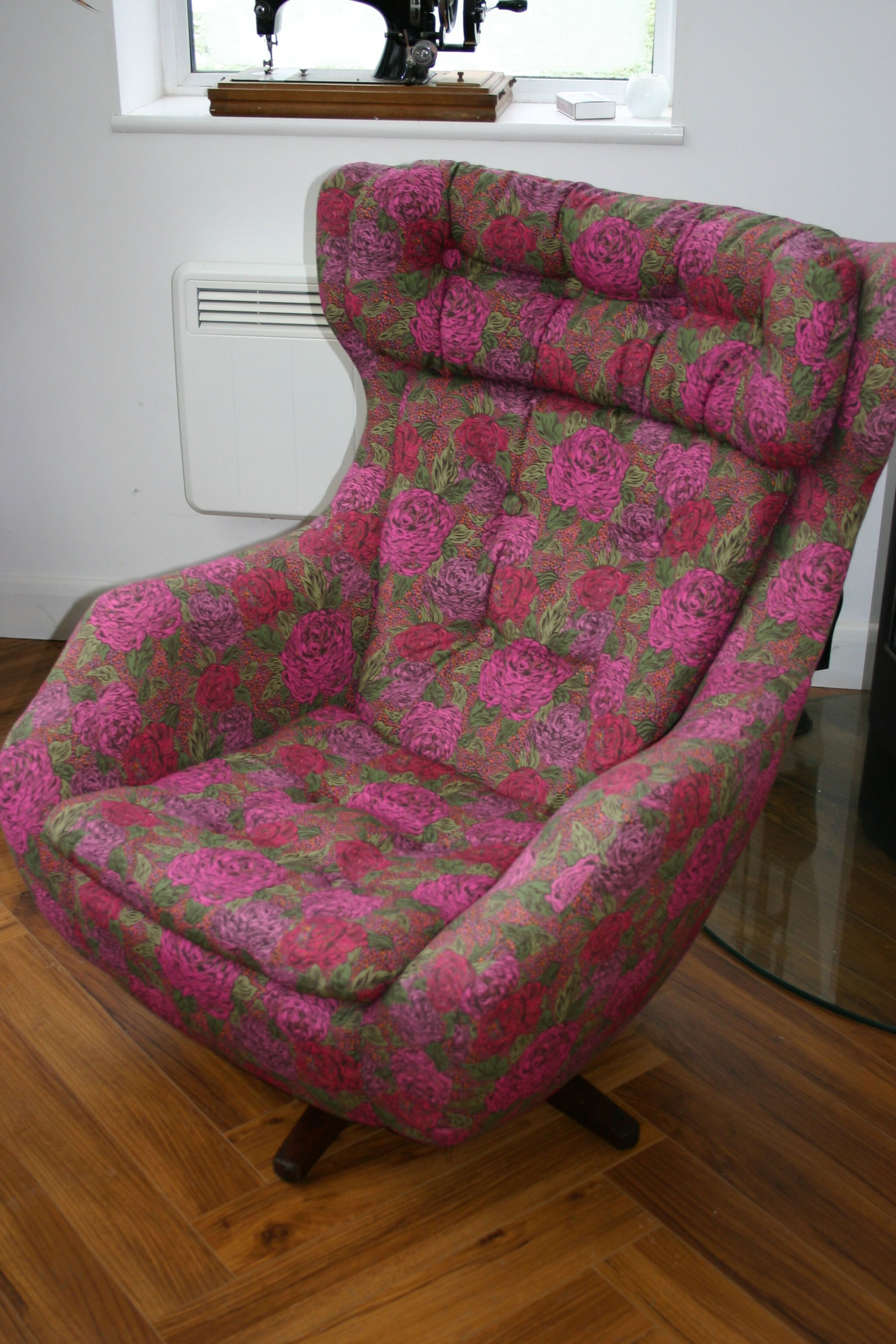 Sold Mid Century PK Statesman 1970s swivel lounge egg chair- new