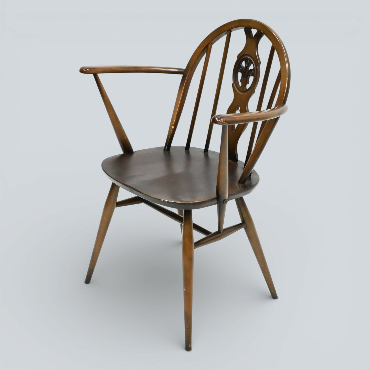 6 Ercol Windsor Bow Back Dining Chairs Fleur De Lis Carving FREE UK Delivery*