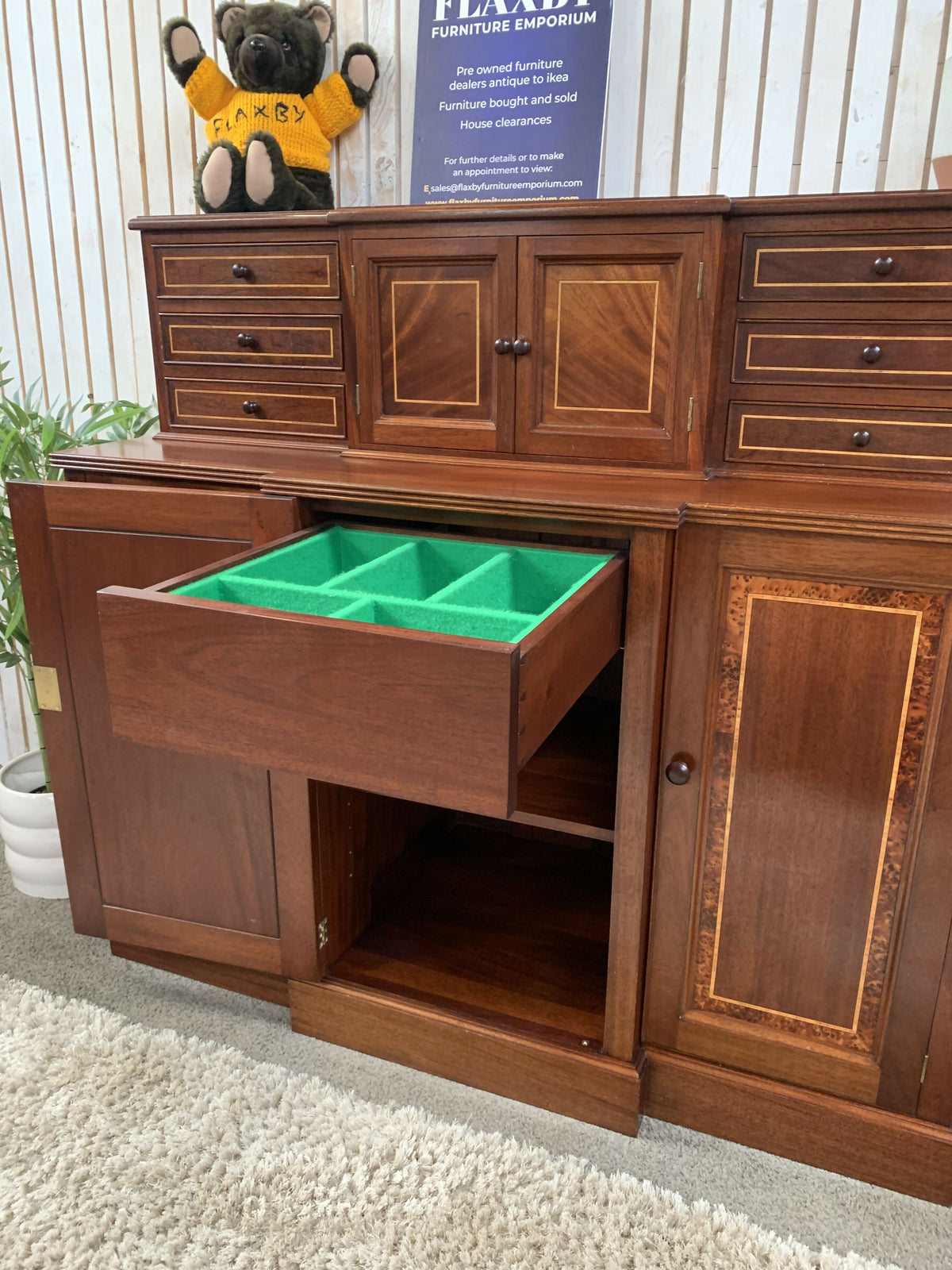 Shaw & Riley Hand Crafted Mahogany Sideboard Hutch Cabinet Yorkshire Critters Seahorse