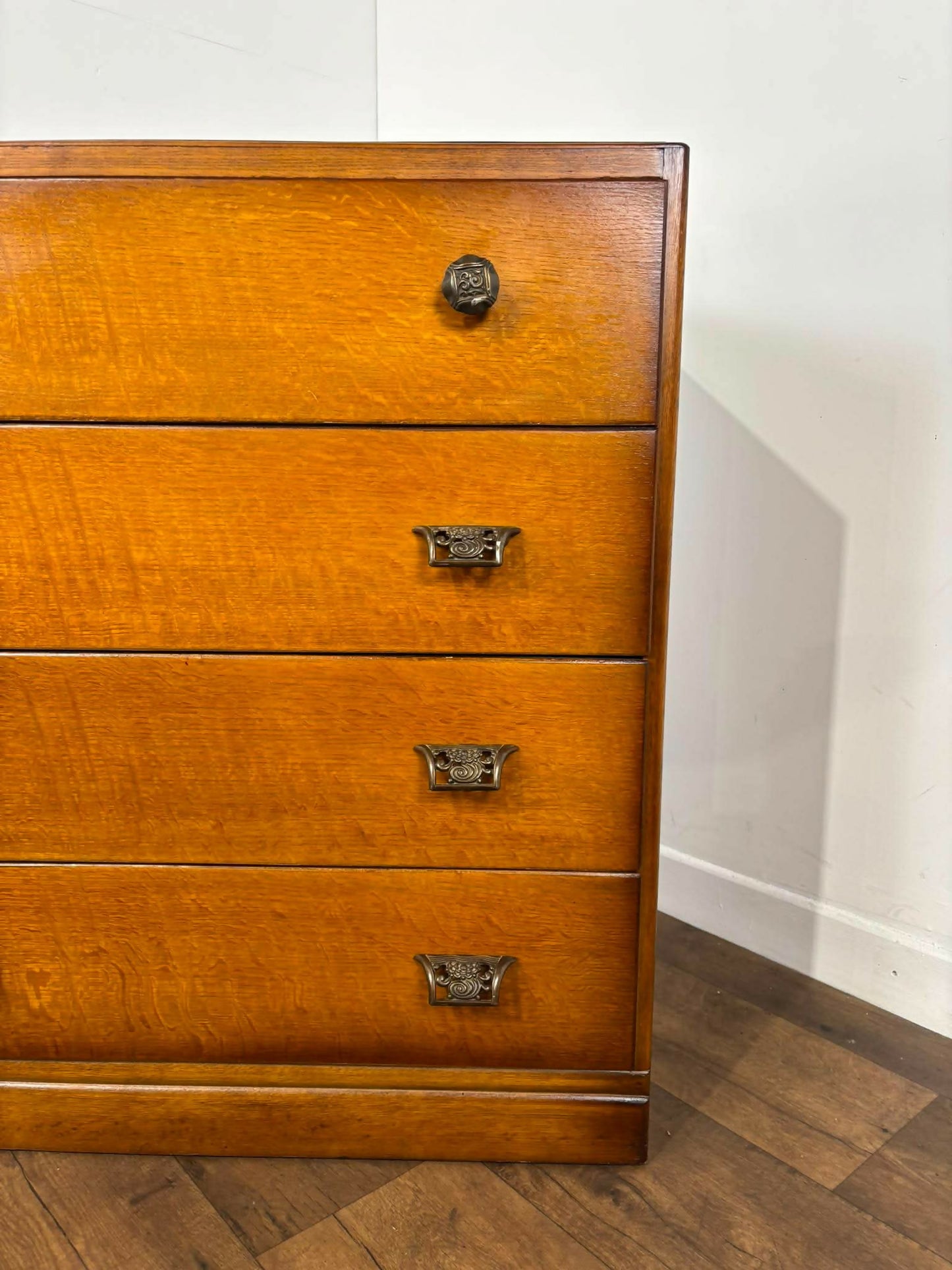 Vintage Oak Veneer Chest of Drawers