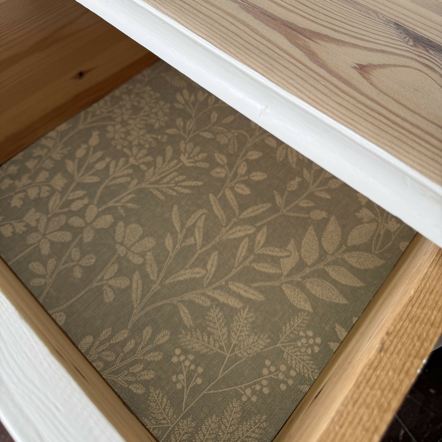 Farmhouse Style Dressing Table
