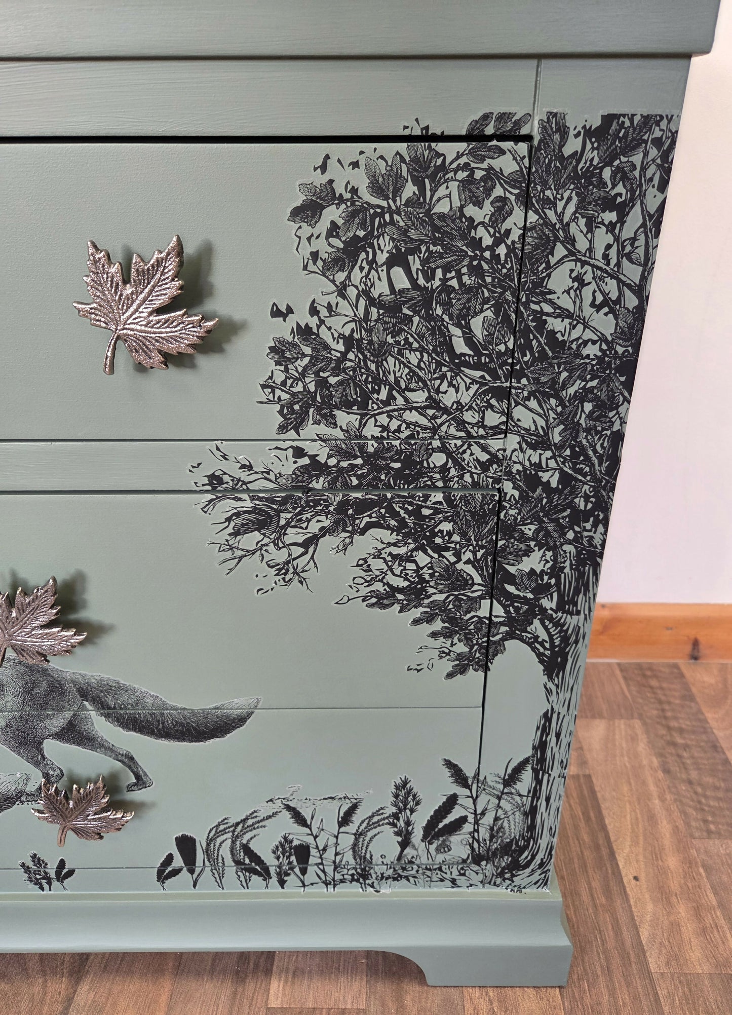 Customised Cotswold Company Drawers/Sideboard/Buffet/Dresser