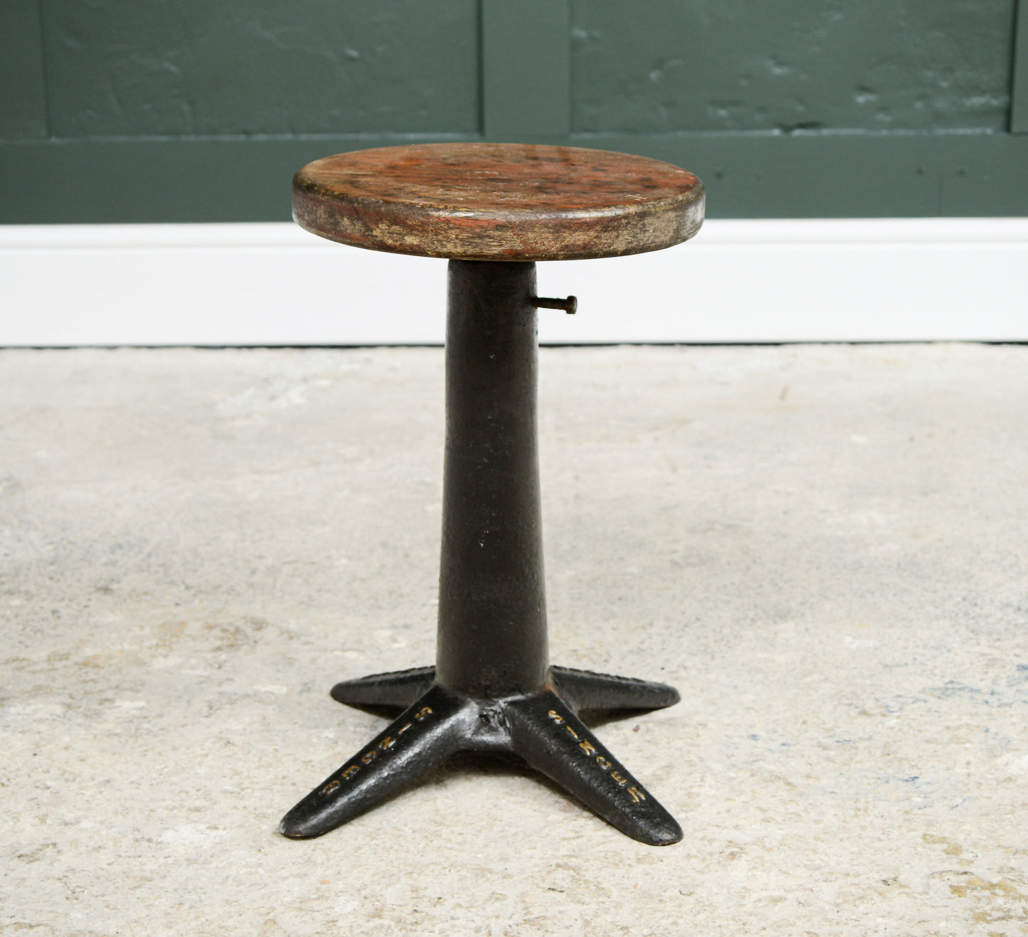 Antique Singer Sewing Machinists Stools - Cast Iron - Adjustable Height -SKU 166