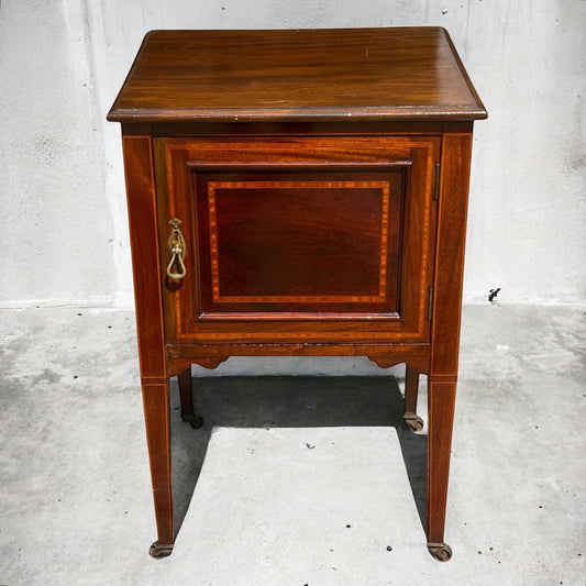 Antique Mahogany Edwardian bedside cupboard