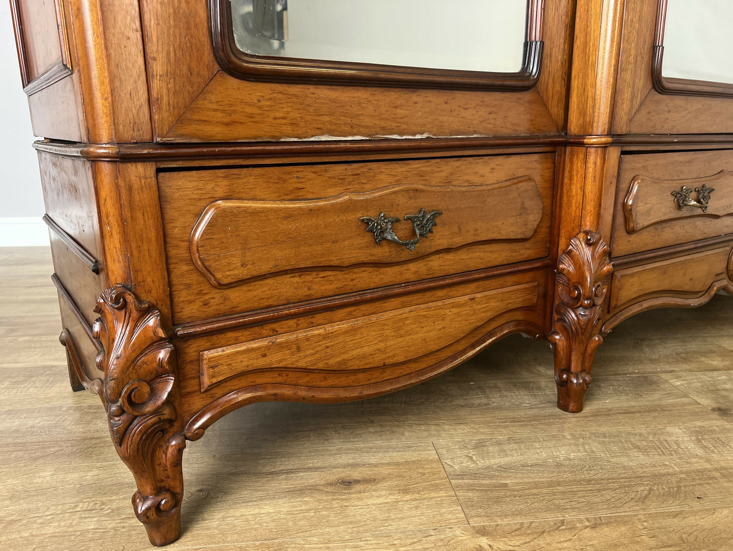 Wardrobe Antique French Mahogany Three Door Mirrored Carved Armoire LOT 6127